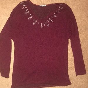 Maroon sweater